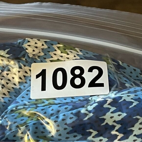 Lands End Women’s Blue Goose-down feathers Puffer Vest Size Medium Snap Closure - Picture 10 of 10